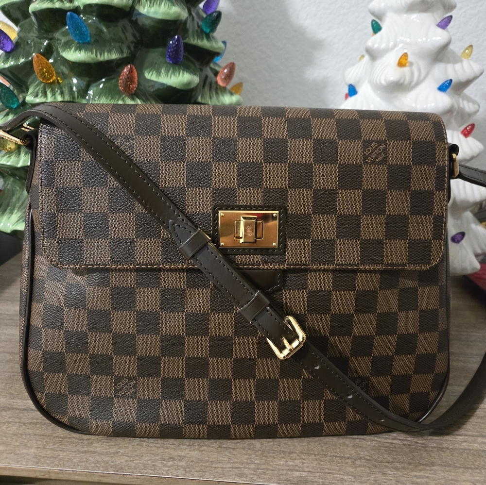 Louis Vuitton Basace Rosebery